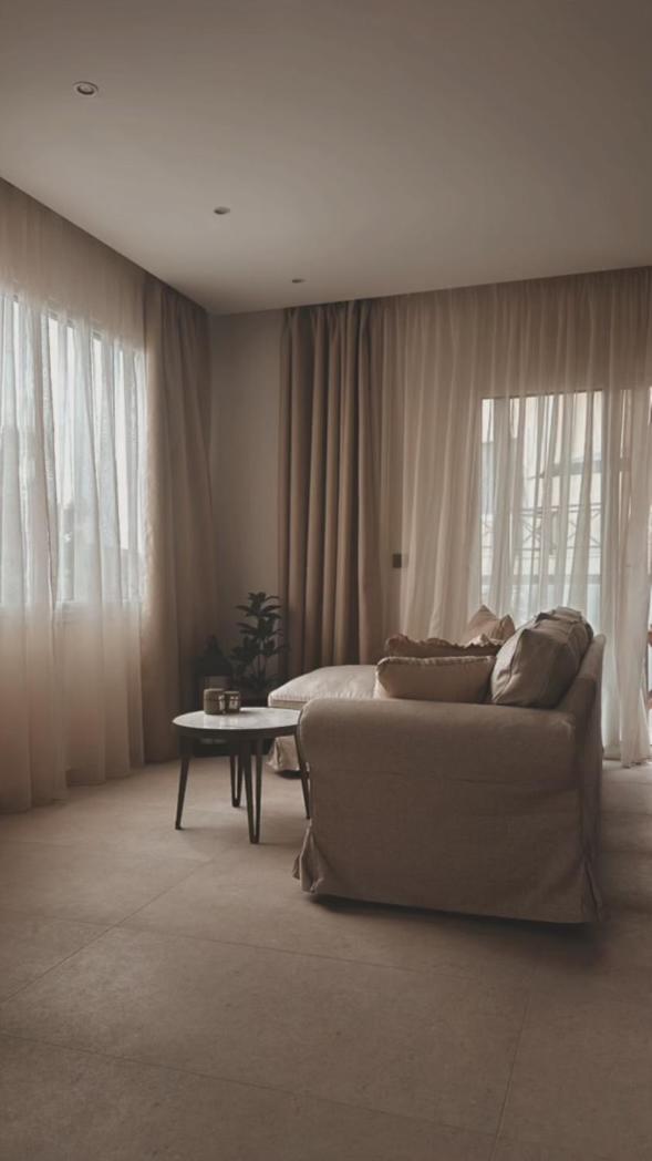 Theros Luxury Apartment 아크앤젤로스 외부 사진